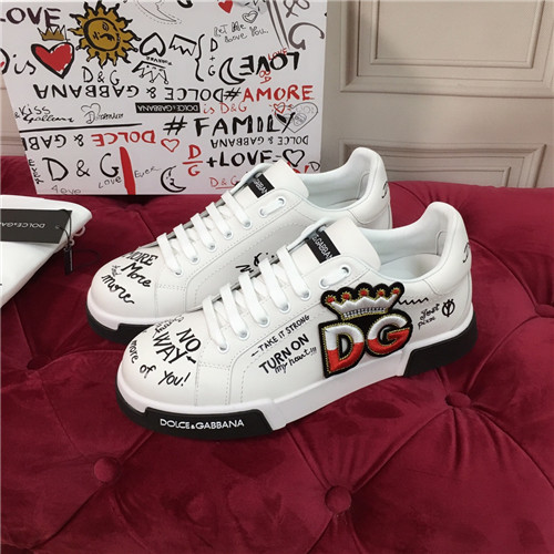 Jacquemus Sac Chiquito dolce & gabbana D&G white sneakers Boutique ...